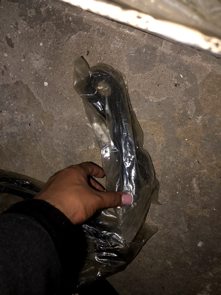 05 GMC YUKON suspensión brazos control rótulas Foto 3 de 4