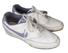 Vtg. Nike White Light Blue Swoosh Bowling Shoes 870507 CH Women's Size 9.5 EUC