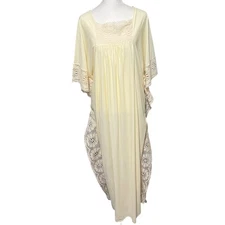Vintage Get Up N Go Womens 70s Caftan Nightgown Lace Trim Cream Large USA Made