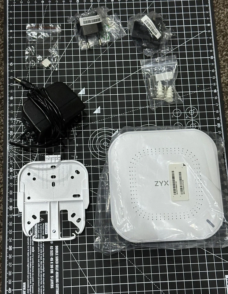 Zyxel NWA50AX WiFi 6 AX1800 dual-band wireless access point for Nebula Cloud - Image 3 of 4