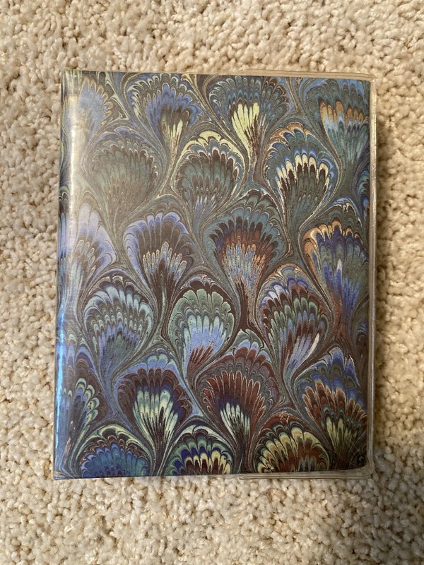 Burnes Photo Album small sized Very good condition 96 -4x6 photos