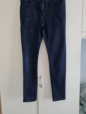 Used Ladies Slim Fit Blue Jeans