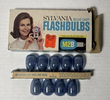 9 SYLVANIA BLUE DOT M2B FLASHBULBS  Opened 12 Pack Box