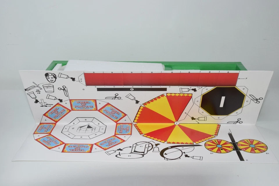 B23 1:50 CORGI TOYS 09901 ERF DODGEM TRUCK & BOX TRAILER SET PAT COLLINS MIB - Image 2 of 4