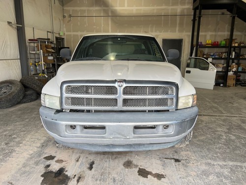 1994 - 1999 Ram 1500 3.55 Rear Axle Assembly 4x4 223K - Picture 2 of 12