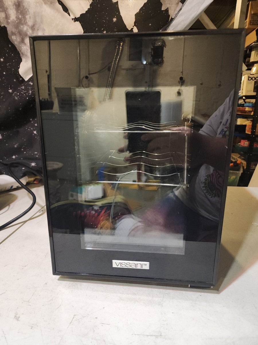 MAGIC CHEF MCWC6B COUNTER TOP 6-Bottle Wine Cooler,13-Liter Mini