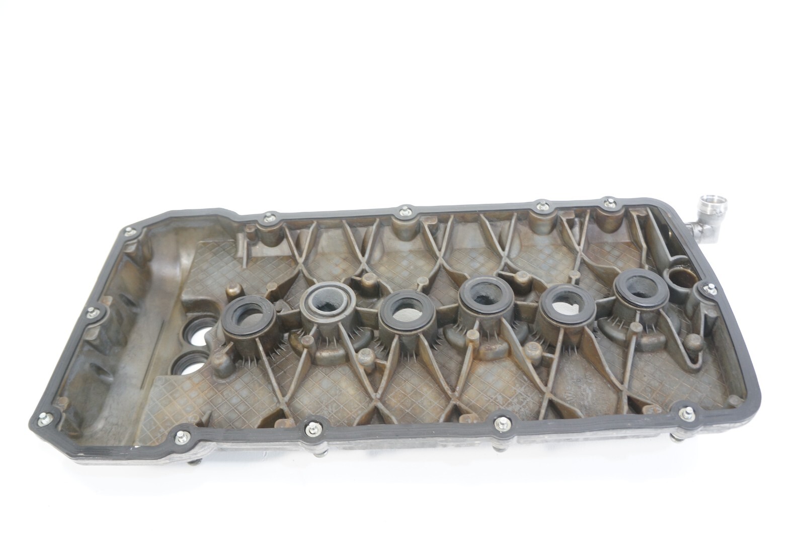 Bentley Continental Flying Spur GT 6.0L Left Engine Motor Valve Cover OEM 03-12