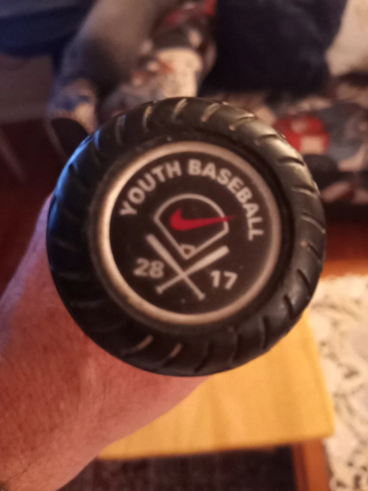 Bate de béisbol juvenil Nike Ignitor 28” 17 oz. Barril de 2 1/4" negro/azul -11 Foto 3 de 4