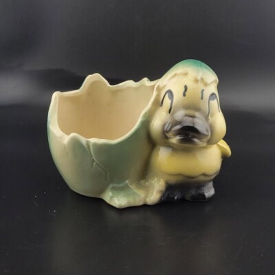 Vintage Shawnee Green Yellow Hatchling Duck & Egg Planter Farmhouse USA 