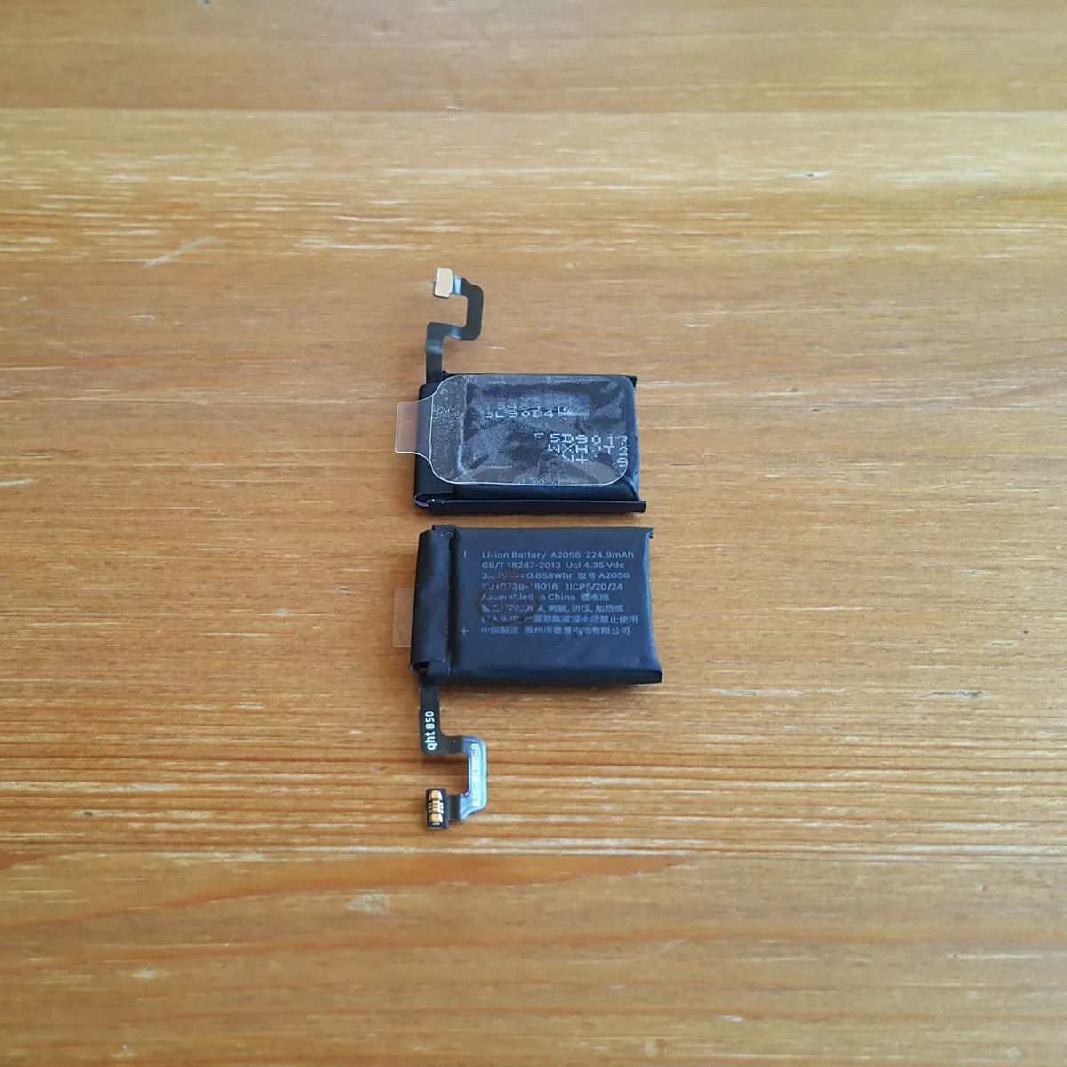 APPLE WATCH 4 40mm ORIGINAL BATTERY A2058 224.9mAh LOCAL SELLER