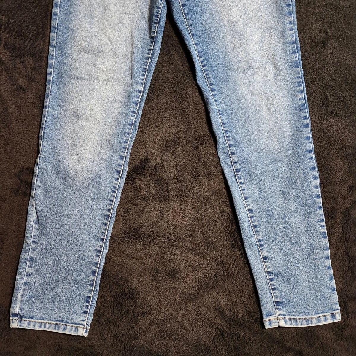 Pantalones de mezclilla ajustados de tiro alto Forever 21 azul lavado medio talla 30 elásticos para mujer