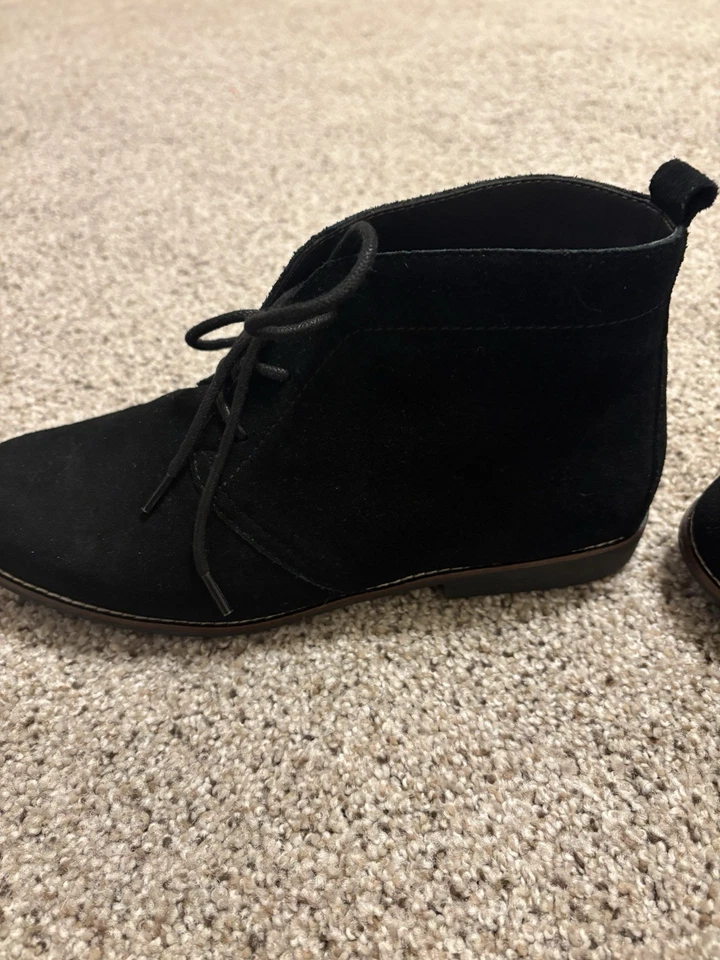 White Mountain Ankle Boot Black Suede Lace Up Women's Size 9.5M - Image 2 of 4