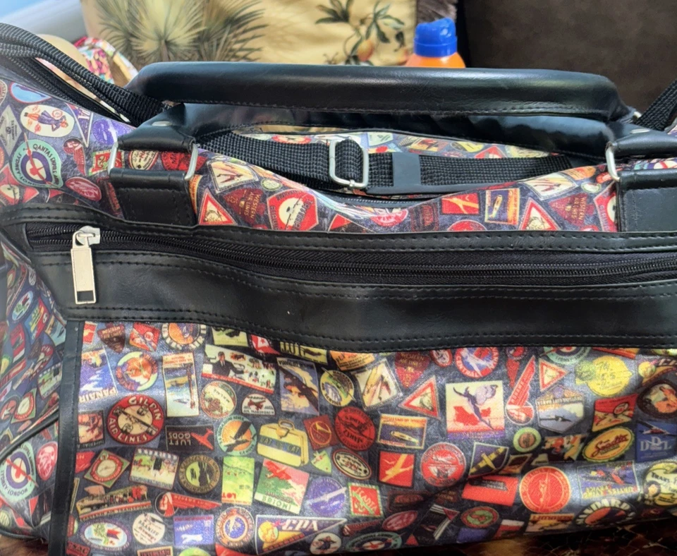 Vintage Sydney Love Travel Duffel Bag Y2K Travel Theme - Image 3 of 4