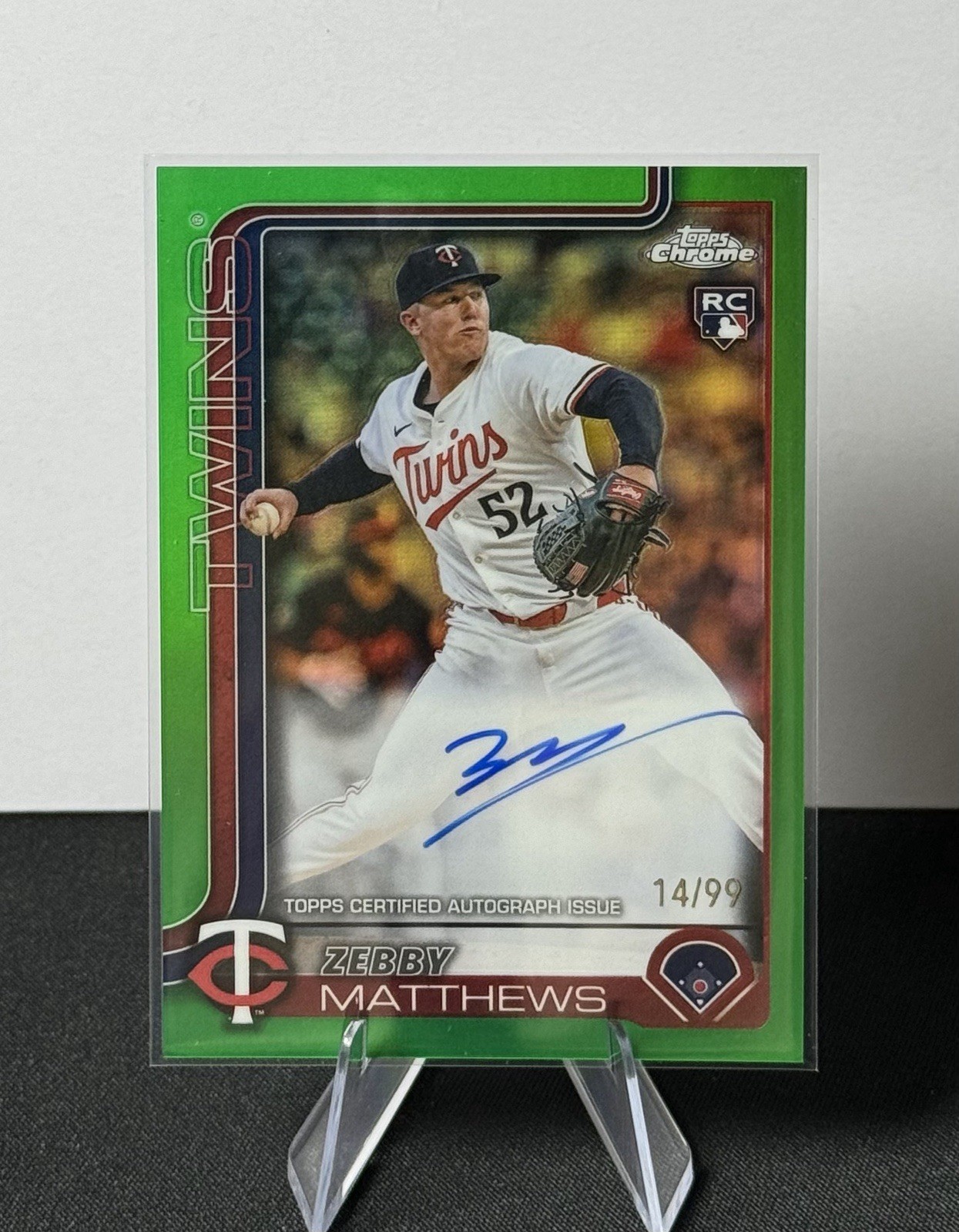 2025 Topps Chrome - Rookie Autographs Zebby Matthews #RA-ZM Green /99 AU, RC