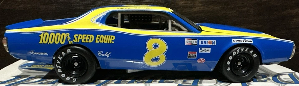 1975 Dale Earnhardt 10,000 RPM Speed Equipment Dodge Charger 1/24 Action NASCAR - Image 4 of 4