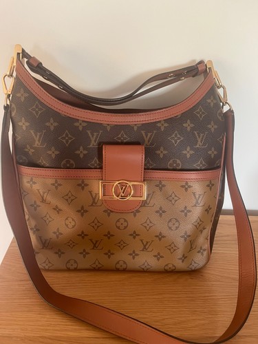 Authentic Louis Vuitton Hobo Dauphine MM Monogram Reverse – Excellent Condition