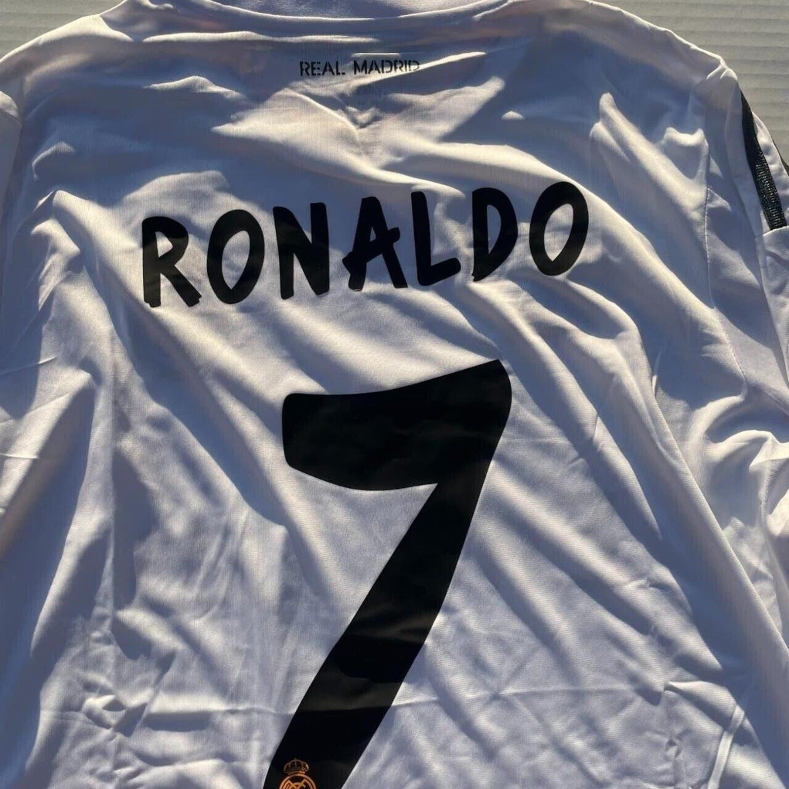 Real Madrid Ronaldo 7 Champions League 2013-2014 Final Jersey Long Sleeve L thumbnail 7