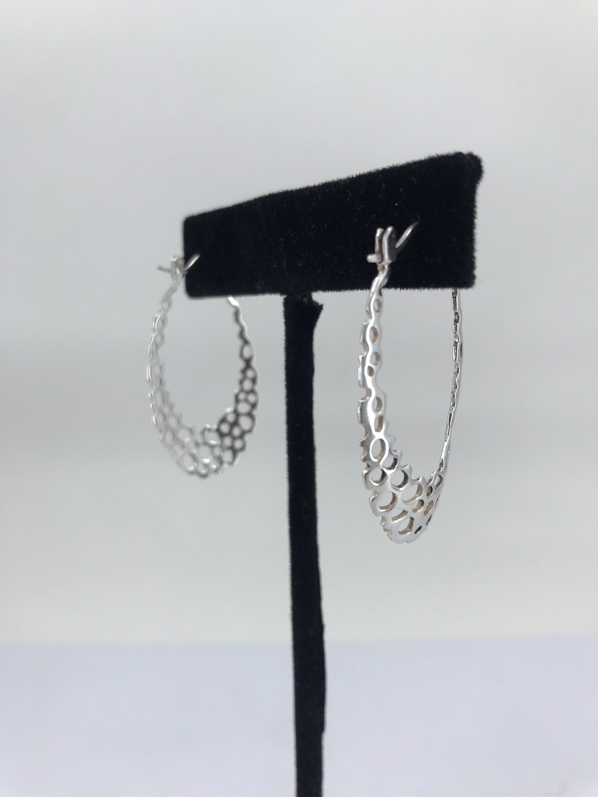 Sterling Silver Bubble Pattern Hoop Earrings 3.5 … - image 1