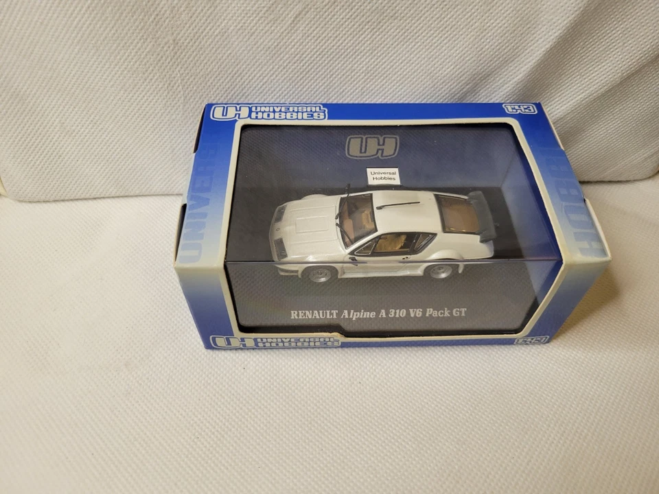 Universal Hobbies 1/43 - Alpine Renault A310 V6 Pack GT Blanche - Image 4 of 4