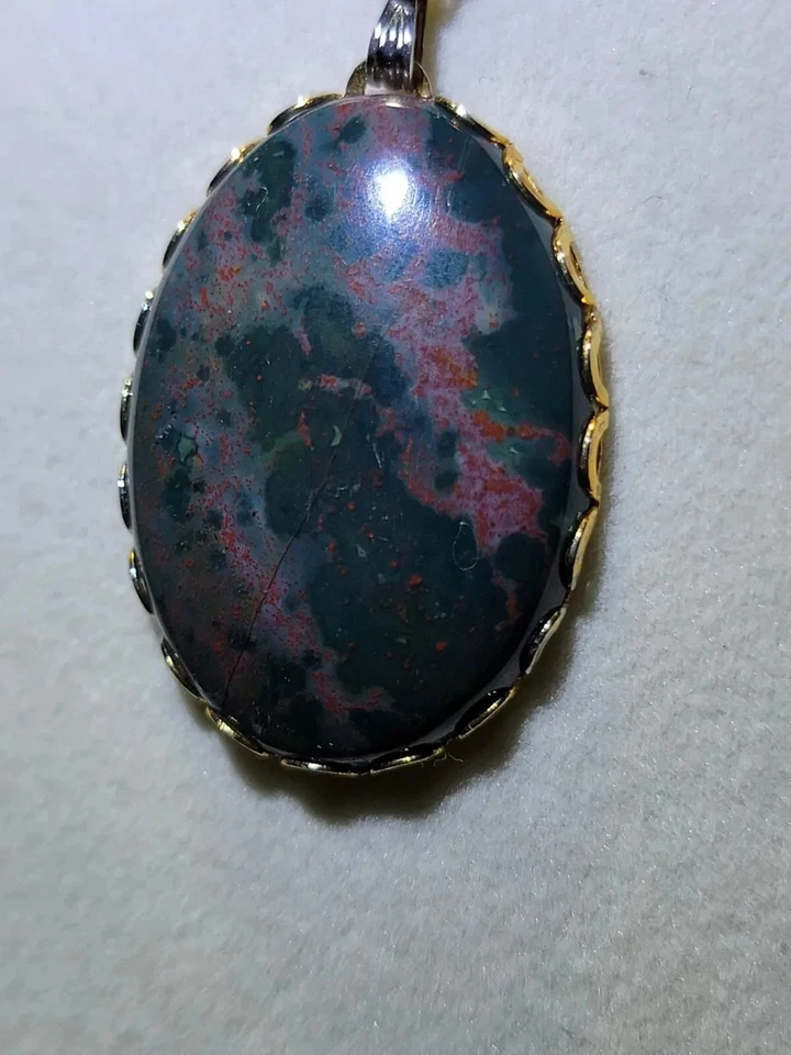 Vintage Bloodstone Oval Shape Cabochon Necklace Gold Tone 21” - Image 3 of 4