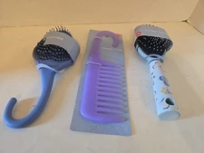 Nylon Cushion Brush / Shower Comb Set Of 3 New In Package 
