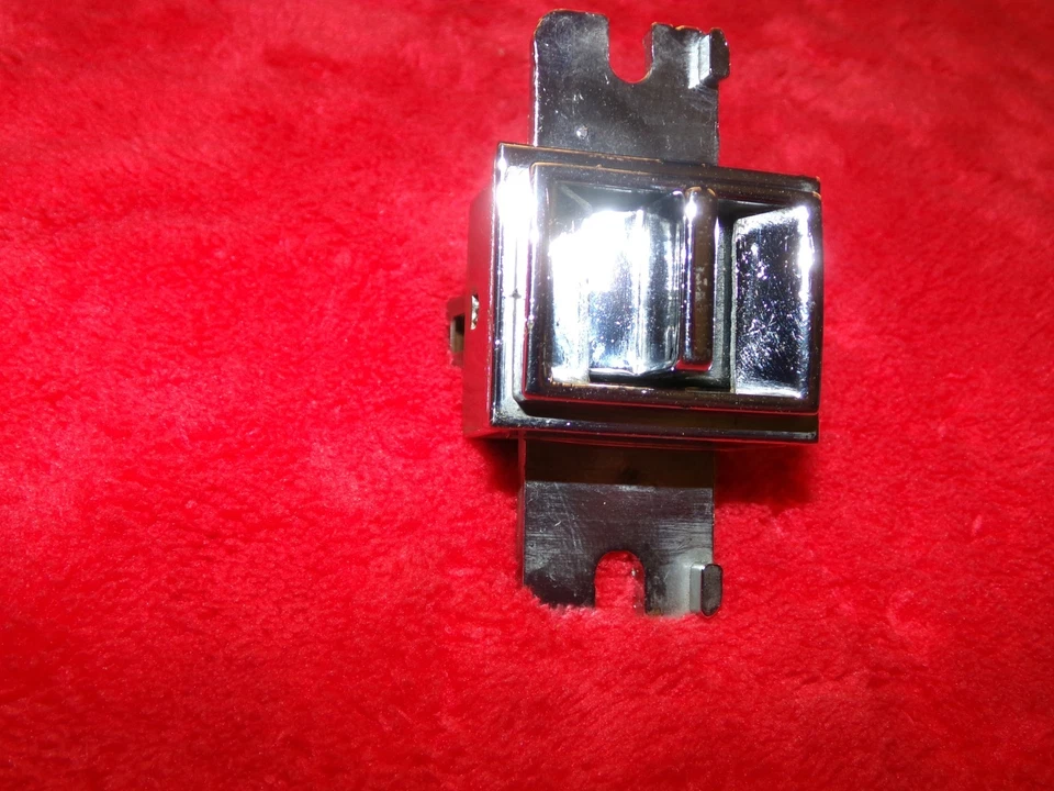 1961 - 1964 Rebuilt Passenger  Power  Window Switch  Cadillac Buick Olds Foto 3 de 4