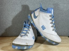 Nike LeBron Zoom Soldier II Hombres 11 Zapatos Blanco Azul UNC Tenis de Baloncesto