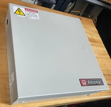 ALTRONIX AL600ULX POWER SUPPLY/ CHARGER With BC300 Enclosure