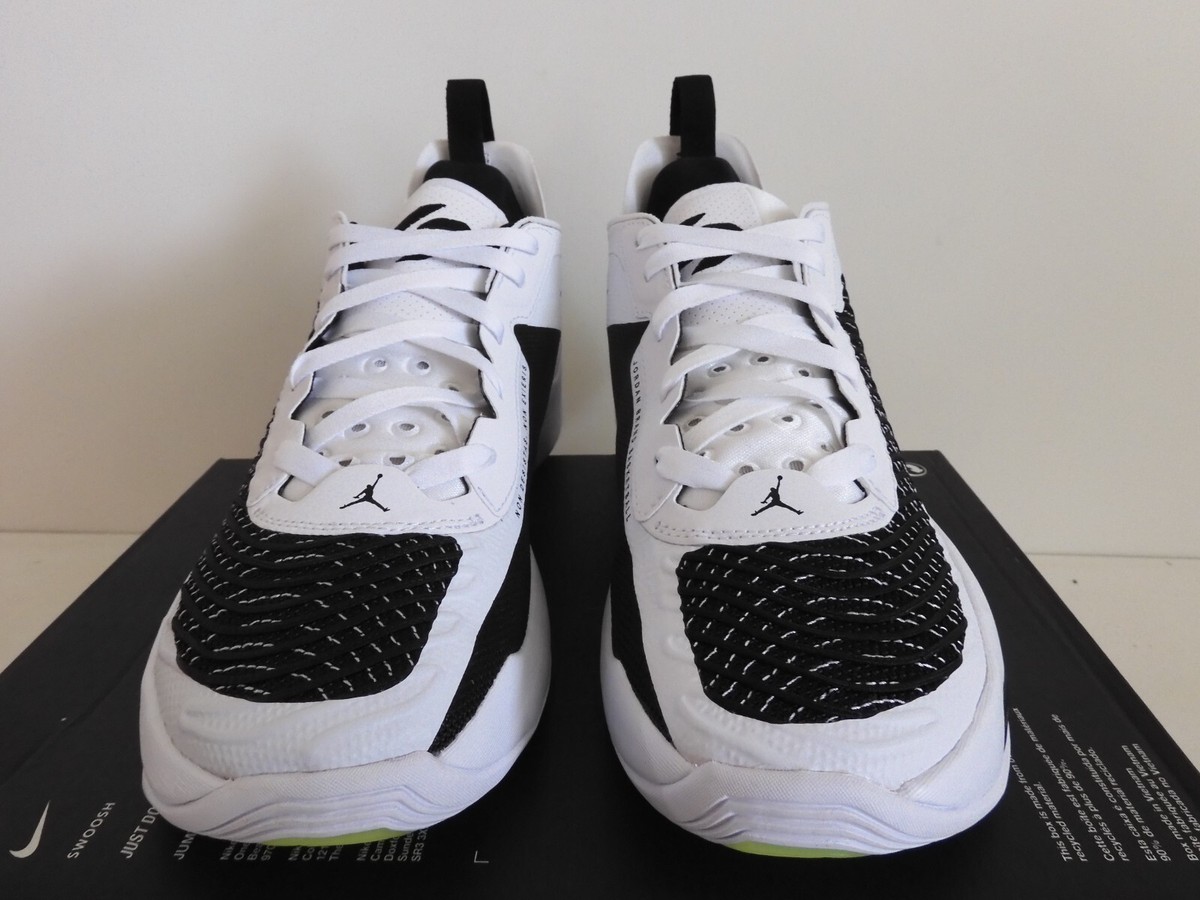 シューズ(男性用) NIKE JORDAN LUKA 1 PF \"White Black\" Jordan Luka 1 White Black DN1772-107 Release Date | SBD