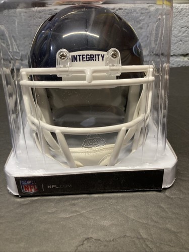 Integrity Technologies (2017) Authentic Riddell Mini Helmet Promotional NEW - Picture 2 of 7