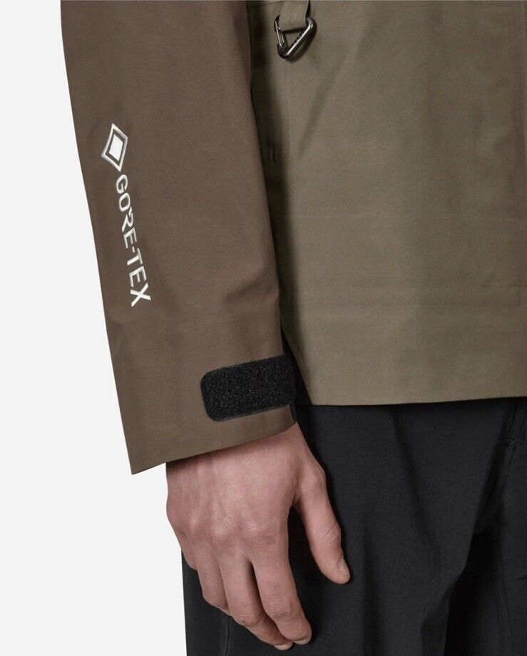 Nike ACG Storm-Fit ADV Gore-Tex Brown Jacket Mens Multi Nike ACG Storm-Fit ADV Gore-Tex Brown Jacket Mens Multi