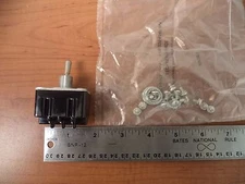 HONEYWELL 4TL1-8 MOMENTARY TOGGLE SWITCH