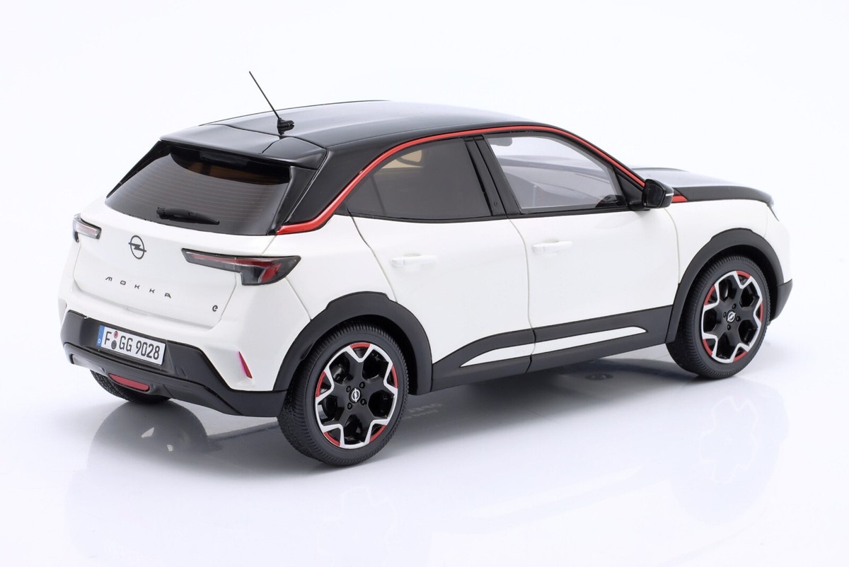 OPEL MOKKA-E GS Line 2021 White/black L.E.1/999 - 1/18