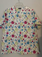 Scrub Studio Women's Size Large Scrub Top Frogs Bubbles Medical Dental Vet Tech