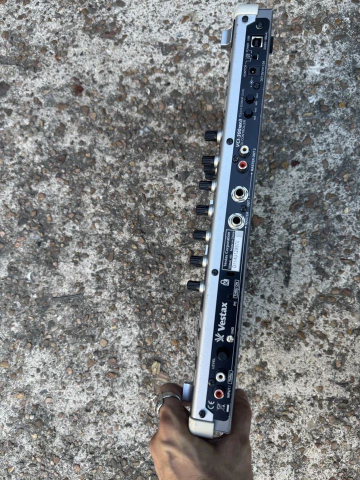 Vestax VCI-300 Portable DJ Controller for Serato AS IS For Parts or Repair - Image 4 of 4