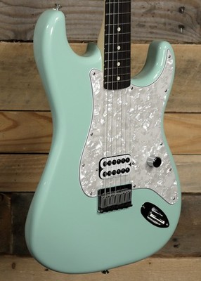 Fender Tom Delonge Stratocaster Electric Guitar Surf Green  w/ Gigbag