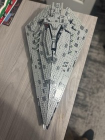 LEGO Star Wars First Order Star Destroyer 75190 Complete Set, Stormtrooper