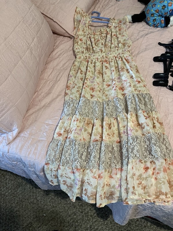 Girls Size 8 2 Hip Peach Floral Dress