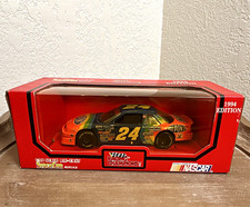 Racing Champions Jeff Gordon 24 1994 Chevrolet DuPont NASCAR 1:24