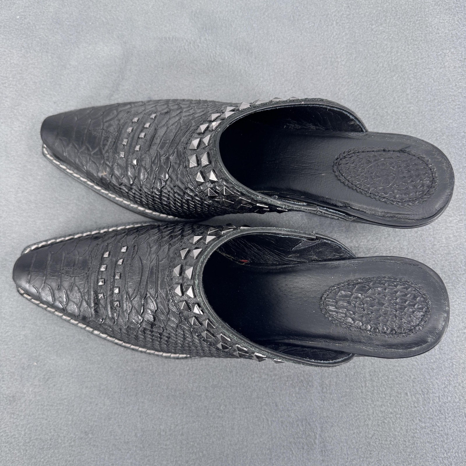 Ariat Womens Black Studded Python Embossed Mule C… - image 3