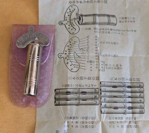Vtg Japan Chromatic Pitch Pipe Tuning Tool Whistle Original Sleeve Instructions