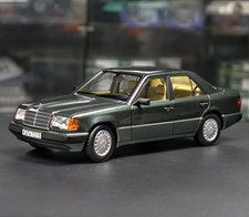 NOREV 1/18 Mercedes Benz 230E W124 1990 Diecast Car Model Green