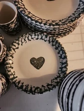 Nice...Vintage Folkcraft Hearts 8 Dinner Plates/6 Dessert Plates/8 Bowls/6 Cups