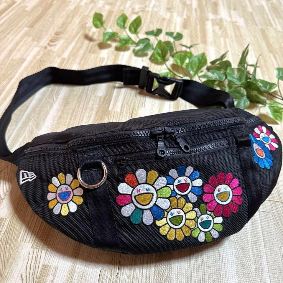 Bolso Cintura Takashi Murakami Flor X New Era Colaboración Negro 2022SS Raro Foto 2 de 4