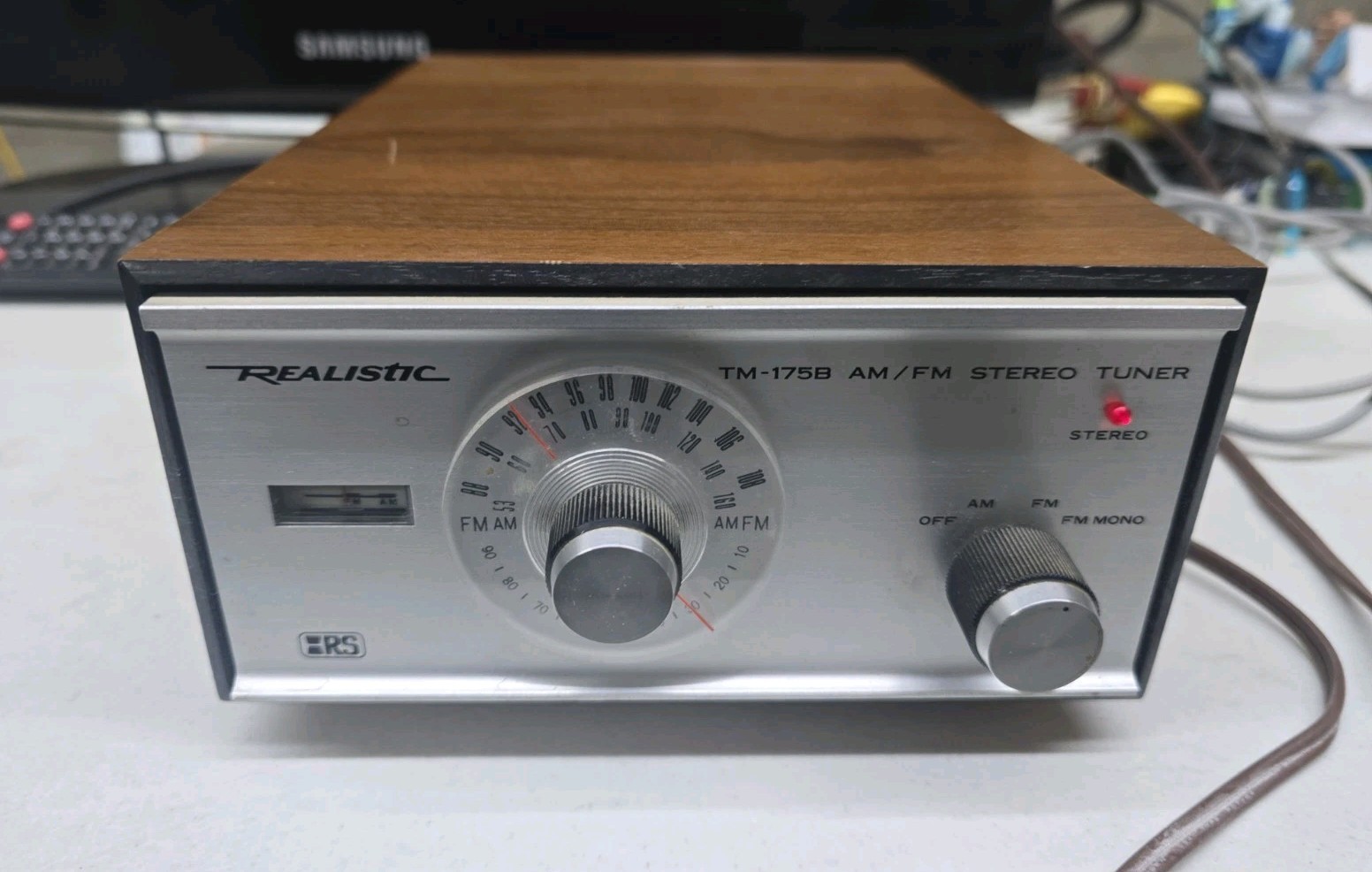 Vintage Realistic TM-175B AM/FM Stereo Radio Tuner Receiver