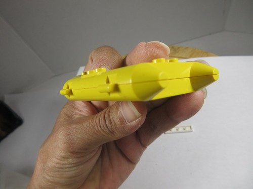 LEGO yellow mini figure rubber raft life rescue boat & 3 female people figures - Picture 6 of 9