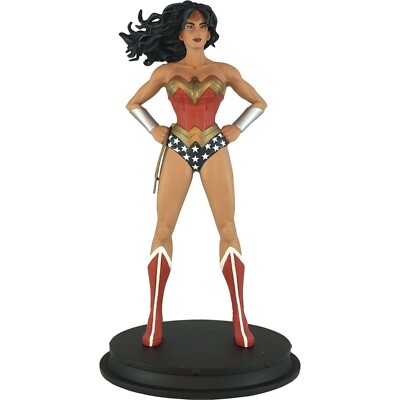 DC Comics Icon Heroes Wonder Woman Paperweight Statue Box Neu