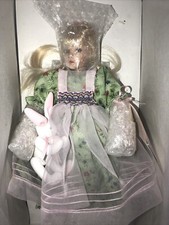 Paulines Limited Edition Doll  Mary Kate   882/950 NIB NEVER REMOVED FROM BOX