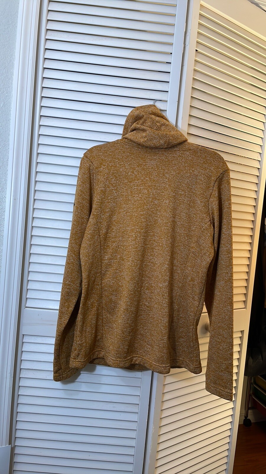 Columbia Pull Over jacket, Size large - image 2