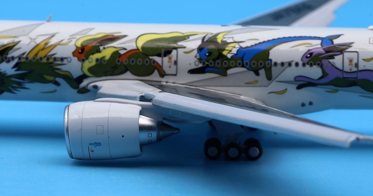 JC Wings 1:400 ANA Boeing B777-300ER Diecast Aircraft Jet
